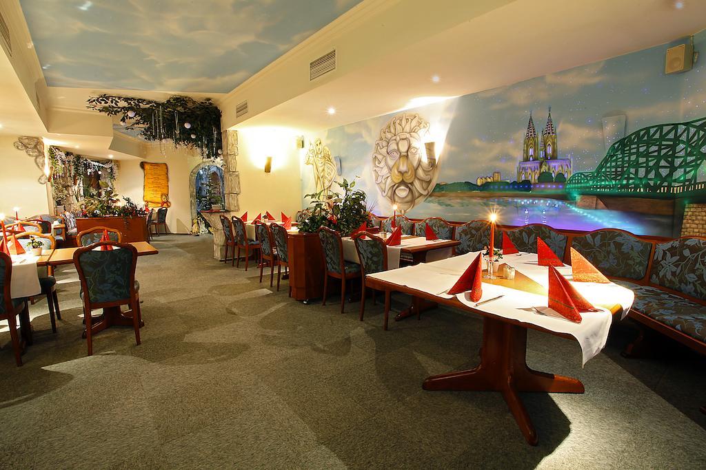 Warsteinerhof By Centro Comfort ケルン エクステリア 写真